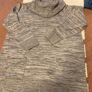 Like new Eight Eight Eight Brown Tunic Cowl Neck sweater Size 1x